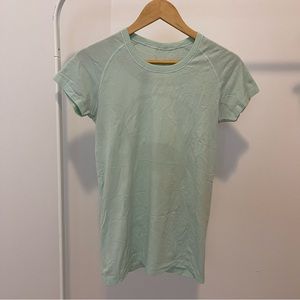 Lululemon swiftly tech fleece